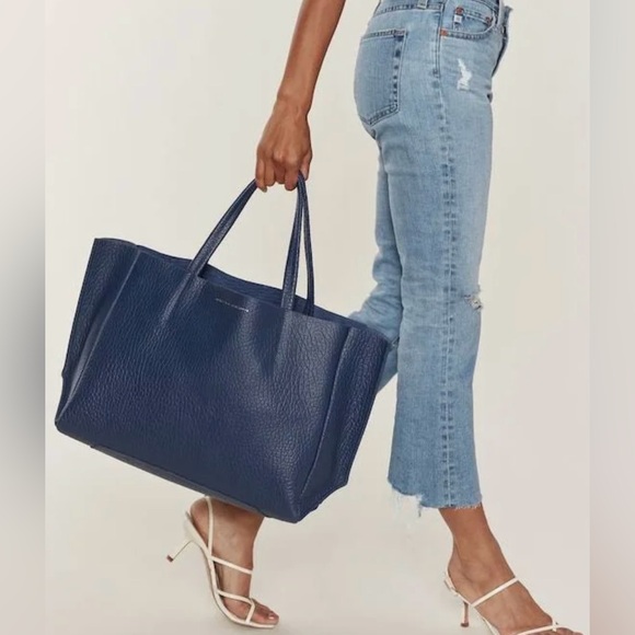 Ampersand as Apostrophe Women's Sideways Buffalo Leather Tote - Picture 1 of 4